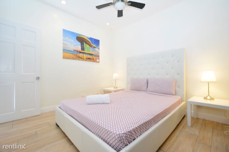Building Photo - 1 br, 1 bath Apartment - 700 Lenox Ave