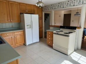 Building Photo - 59 Orcutt Dr