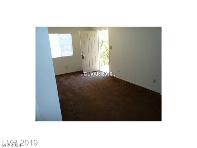 Building Photo - 211 Zinc St