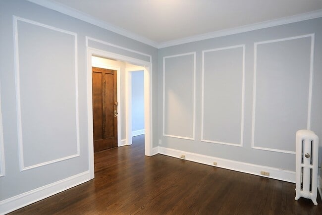 Building Photo - 5306 N Ashland Ave