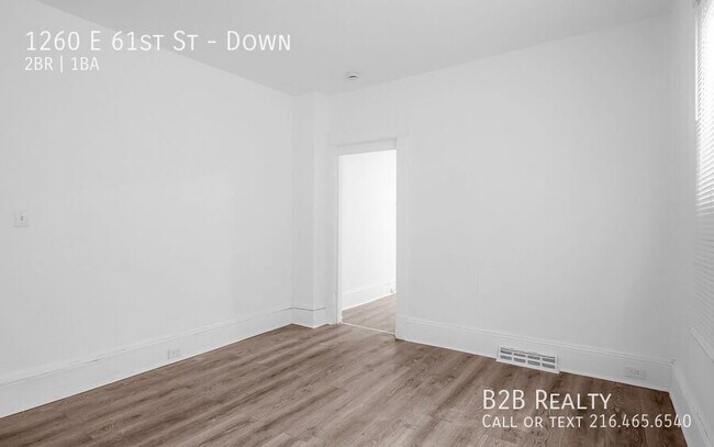 Foto del edificio - 1260 E 61st St