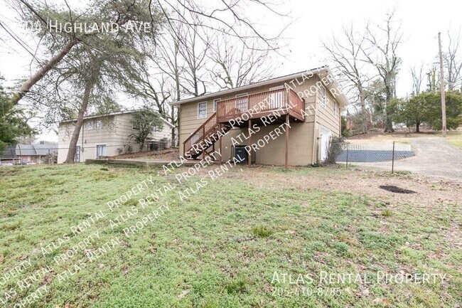 Building Photo - 604 Highland Ave