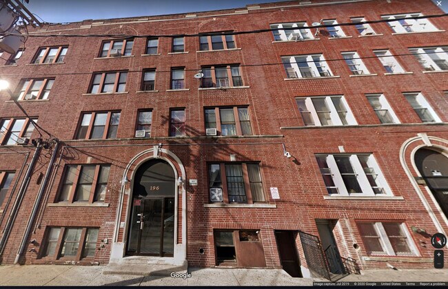 Building Photo - 200 Clinton Ave