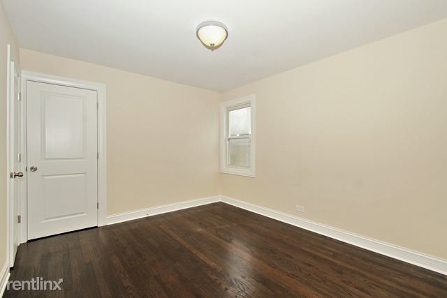 Foto del edificio - 648 23rd Ave