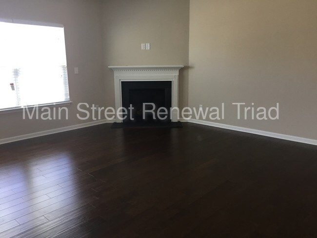 Foto del edificio - 3287 Grandview Club Rd