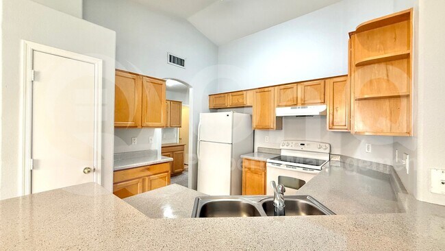 Foto del edificio - 1050 W Heather Ave