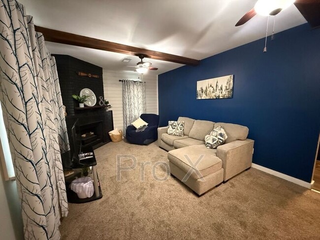 Building Photo - 415 N Pennsylvania St