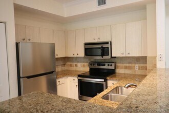 Building Photo - 1803 N Flagler Dr
