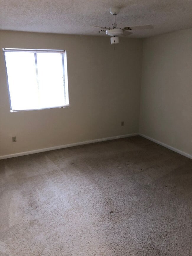 Great 1BR/1BA Unit in Turtle Creek! - Great 1BR/1BA Unit in Turtle Creek! Apartment