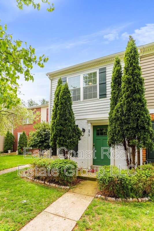 Foto del edificio - 575 Lancaster Pl