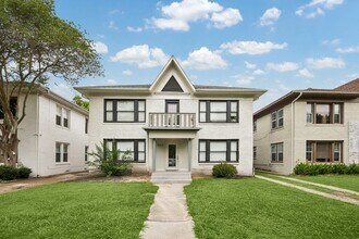Building Photo - 1632 Hawthorne St
