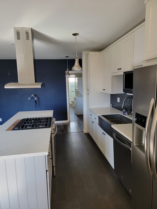 Kitchen - 922 16th St