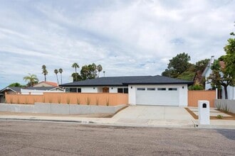 Building Photo - 1110 Sea Village Dr