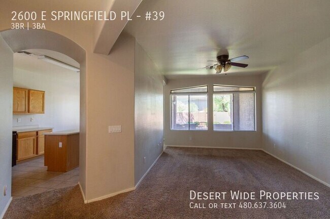 Foto del edificio - 2600 E Springfield Pl