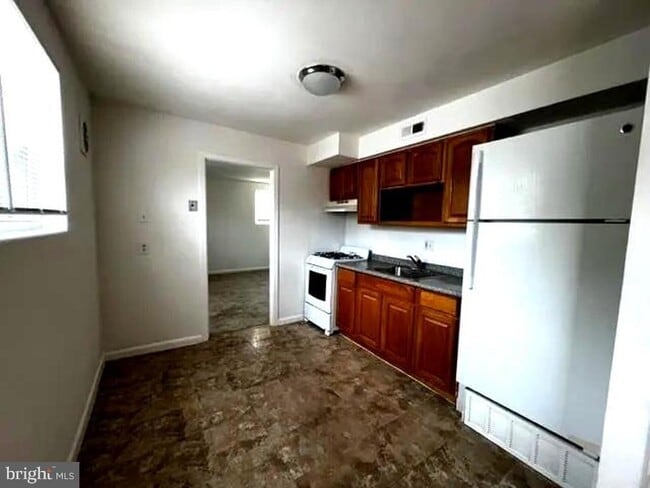 Foto del edificio - 5711 Erdrick St