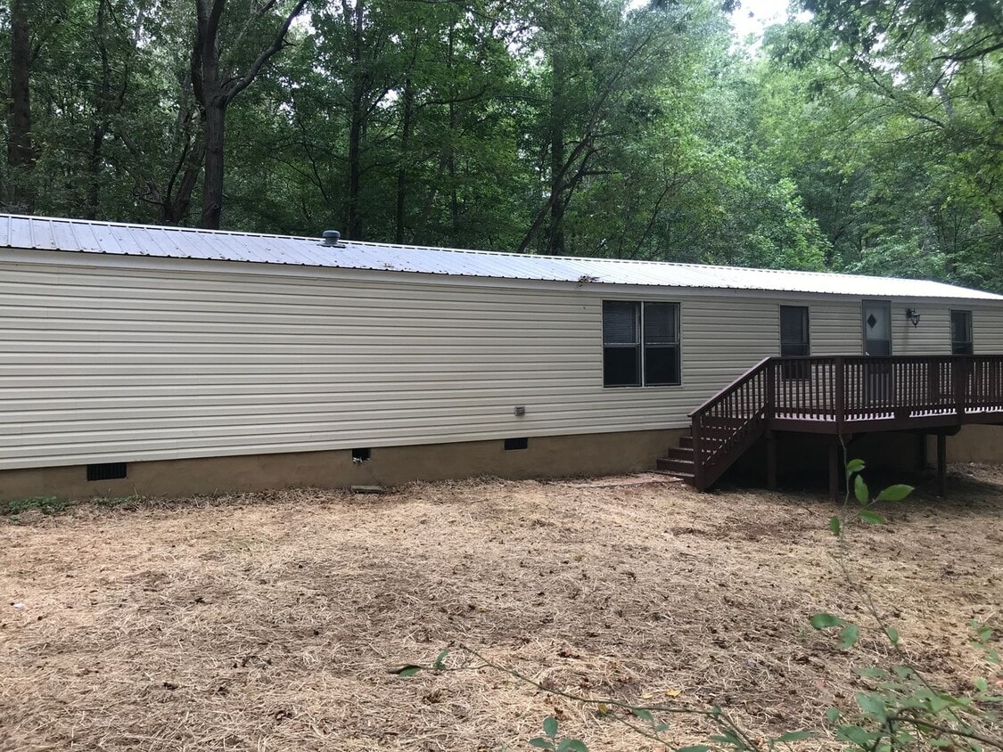 Primary Photo - For rent: Madison county-Colbert, GA - Two...