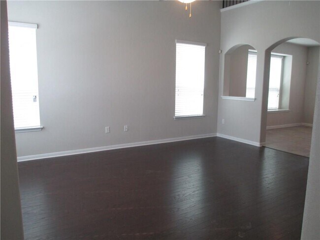 Foto del edificio - 1704 Willow Vista