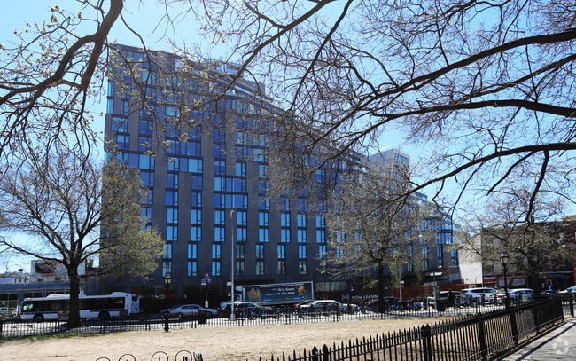 Building Photo - 500 Metropolitan Residential