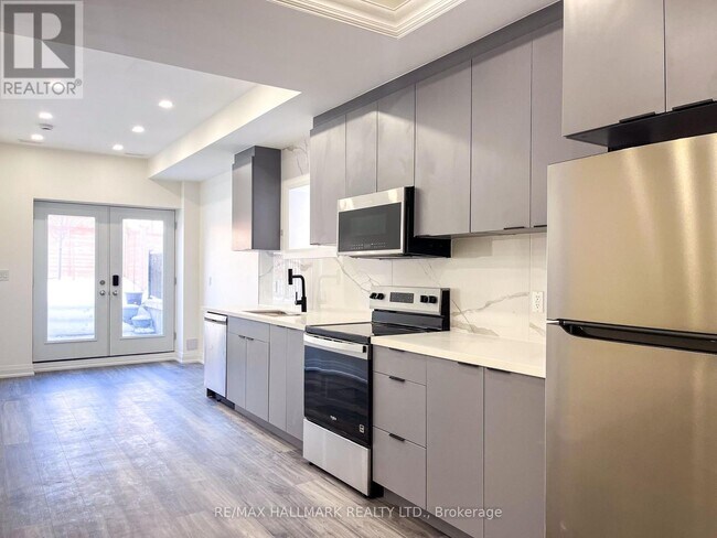 Building Photo - 22 Direzze Ct