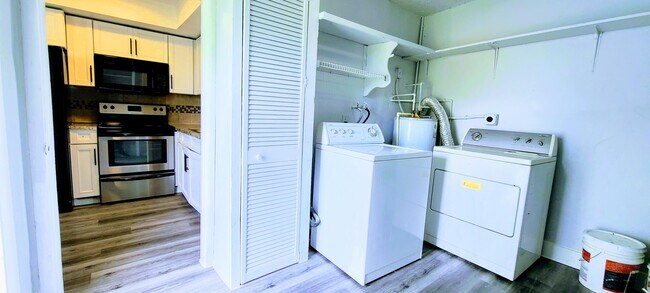 David Knapp - Pompano Beach Rentals - 1751 2nd Ter, Pompano Beach, FL 33060 - 1751 NW 2nd Ter