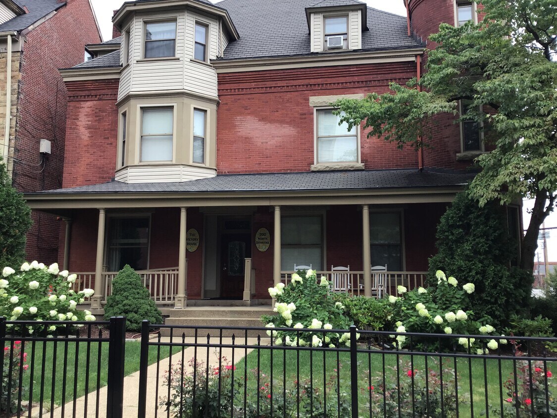 Primary Photo - 200 N Dithridge St