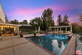 Building Photo - 4815 Adele Ct
