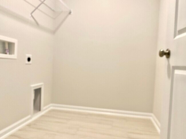 Foto del edificio - 6513 Tremolo Trl