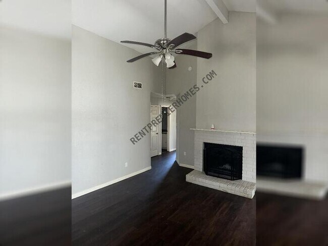 Foto del edificio - 6411 Lodgepole Rd