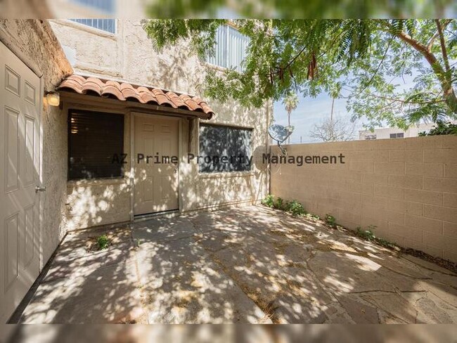 Foto del edificio - 4260 N 67th Dr