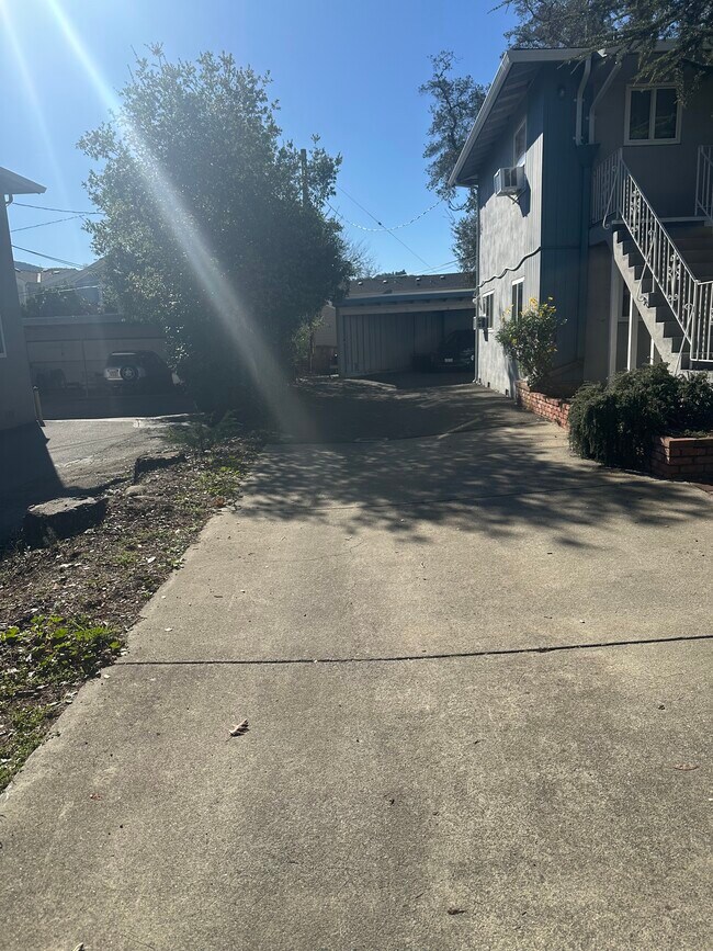 Foto del edificio - Villa Terrace Apartments