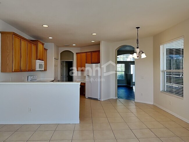 Foto del edificio - 12323 30th St E