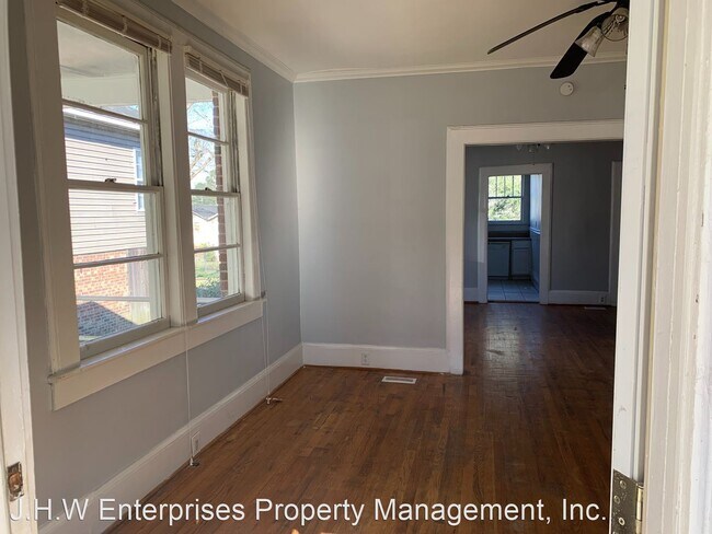 Building Photo - 3 br, 2 bath House - 5011 Burke Ave.