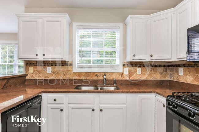 Foto del edificio - 3890 Brushy Wood Dr