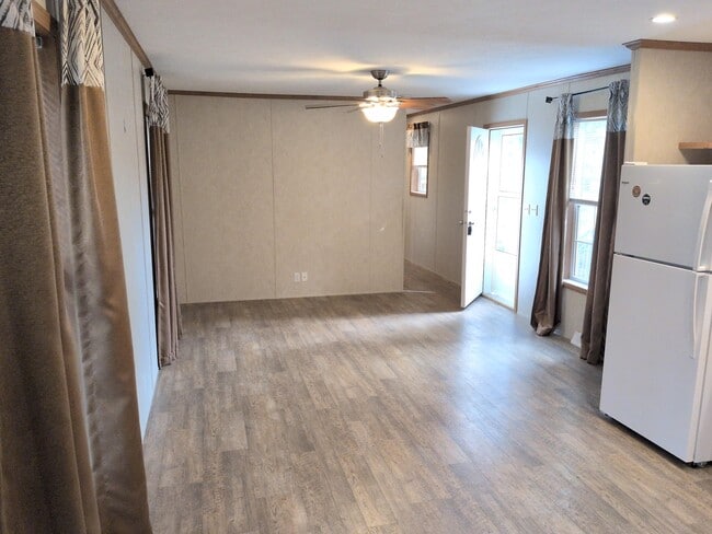 Building Photo - 35 Dudley Pl