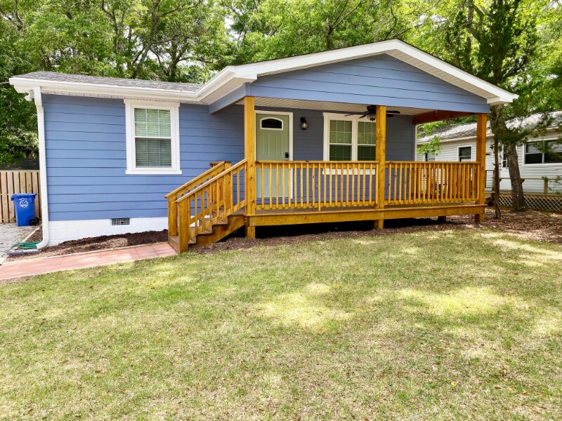 1023 S Myrtle Dr, Surfside Beach, SC 29575 House Rental in Surfside Beach, SC