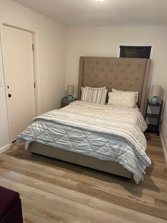 Foto del edificio - 3180 Calistoga Rd