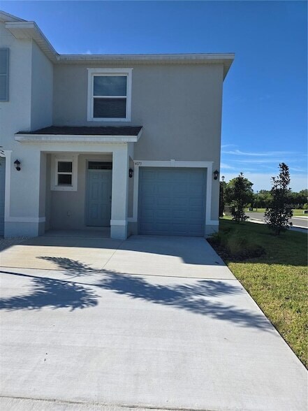 Foto principal - 4073 Gold Dust Ln