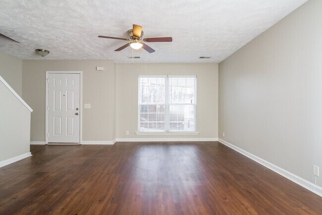 Foto del edificio - 3076 Ace Wintermeyer Dr