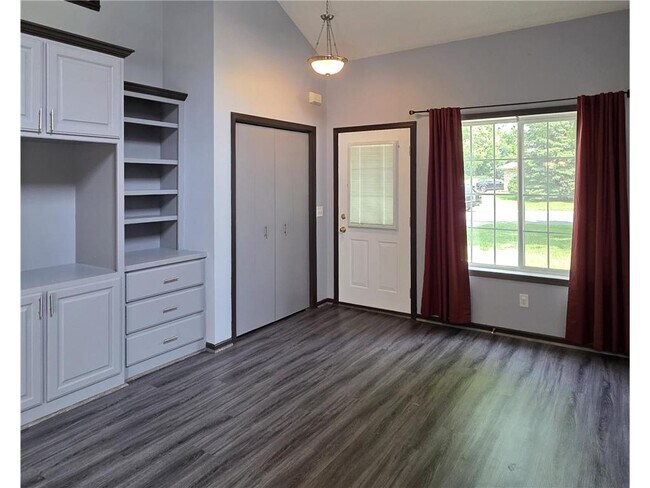 Foto del edificio - 17032 Eagleview Ln