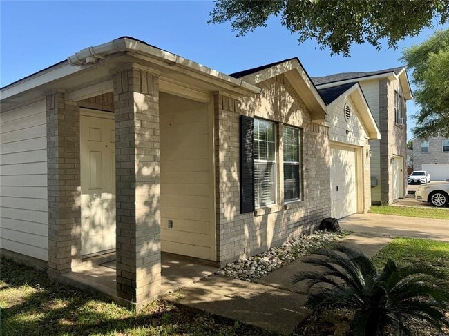 Building Photo - 7206 Teal Wind Dr