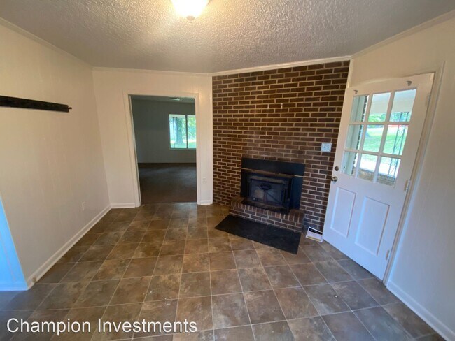 Foto del edificio - 3 br, 2 bath House - 410 Meadow Lane