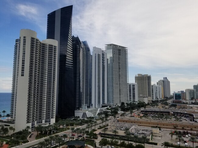 Foto del edificio - 210 174th St