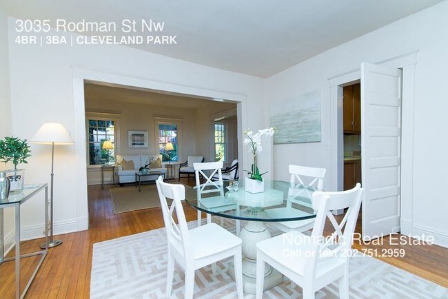 Foto del edificio - 3035 Rodman St NW