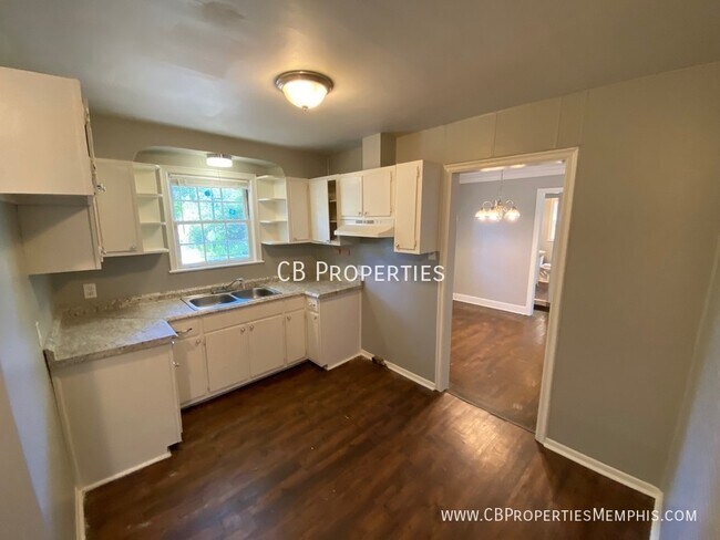 Foto del edificio - 1/2 Off First Month's Rent!!!