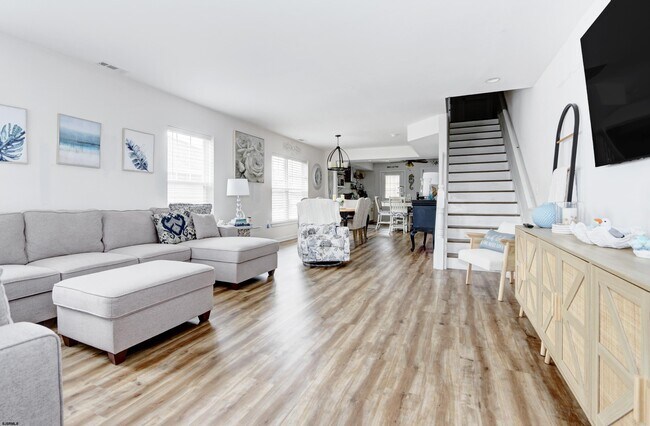 Foto del edificio - 107 Chesapeake Bay Ct