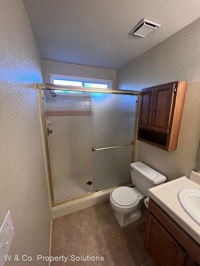 Building Photo - 3 br, 2 bath House - 1700 Vinson