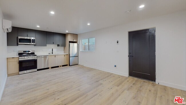 Building Photo - 14655 Erwin St