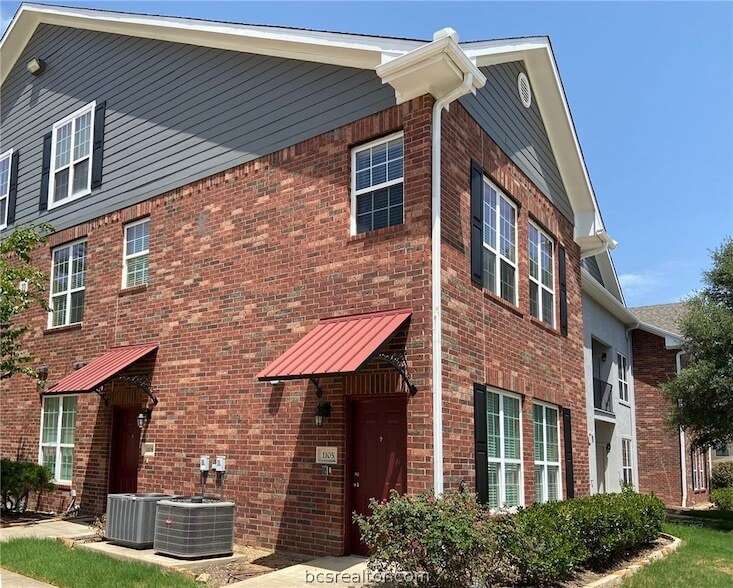 Photo - 801 Luther ST W Unit 1105