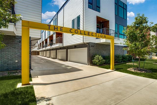 Building Photo - 2215 Moser Ave