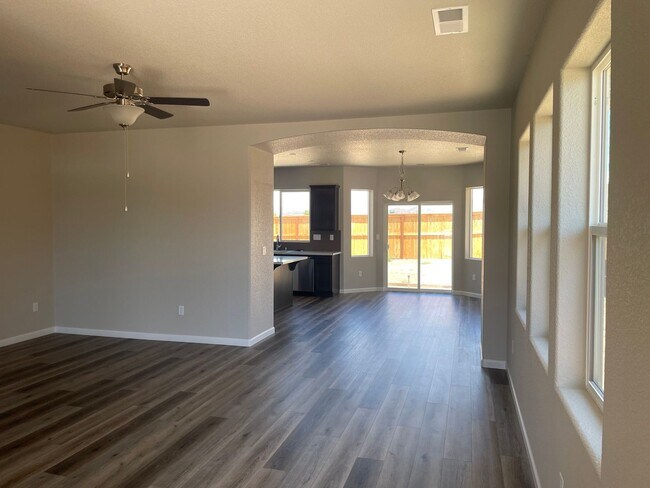 Building Photo - Brand New Single Family Home
